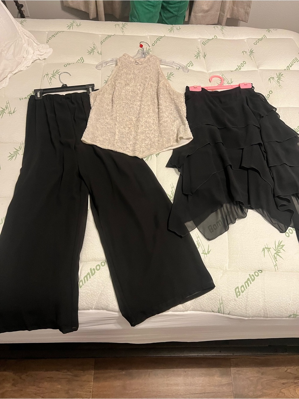Alex Evenings Black Wide-Leg Pull-On Dress Pants